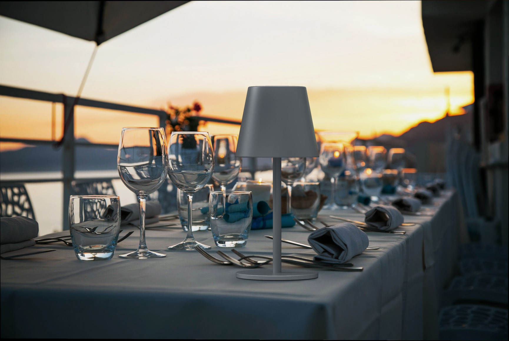 LED-Tischleuchte LUNA-80 G in GRAU, Kabellose Akku-Tischlampe mit Langzeit-Beleuchtung von 8 bis 72 Std durch 5200mAh Akku, inkl. Flaschenadapter