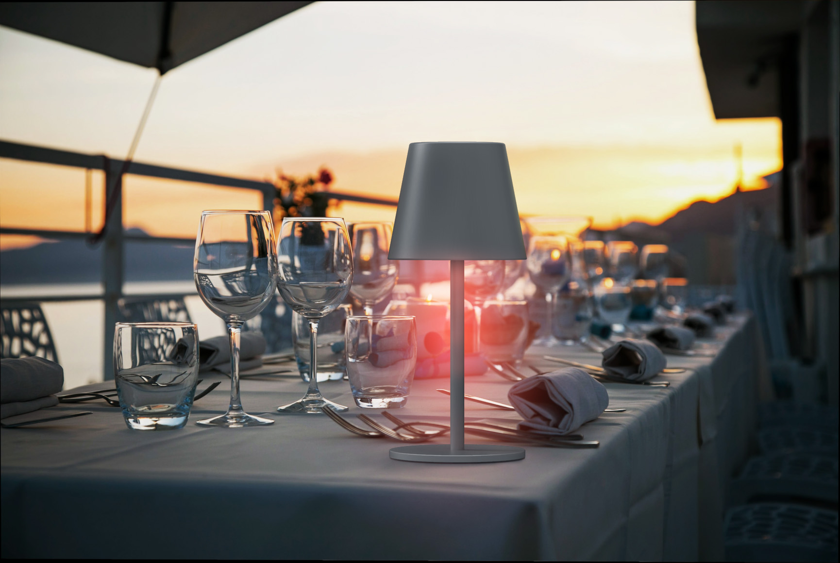 LED-Tischleuchte LUNA-80 G in GRAU, Kabellose Akku-Tischlampe mit Langzeit-Beleuchtung von 8 bis 72 Std durch 5200mAh Akku, inkl. Flaschenadapter